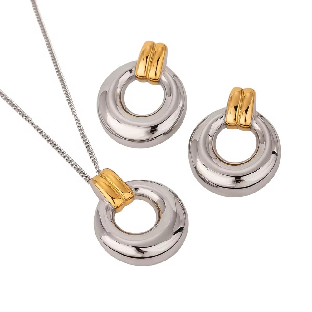 Elegant Two-Tone 18K Gold Plated Stainless Steel Jewelry Set